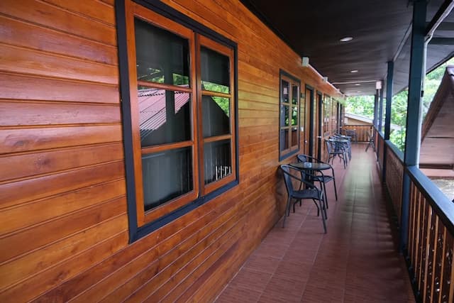 鵝卵石海灘酒店-Standard Twin Room-4