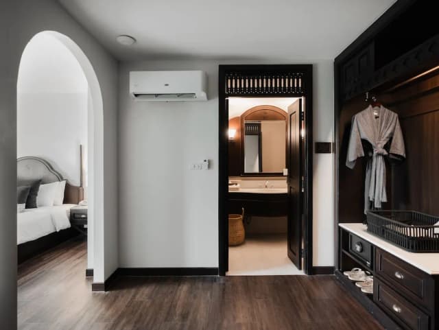 Burirattana Hotel - Adults Only-Deluxe King Bed Room-13