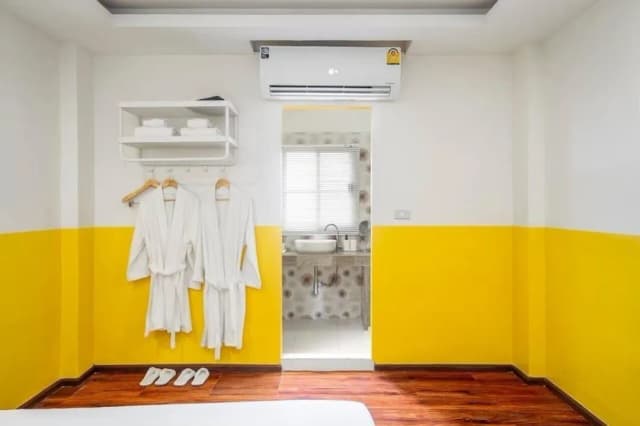 The Ram Hotel-Superior Twin Room-9