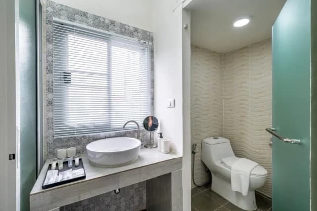 The Ram Hotel-Superior Twin Room-14