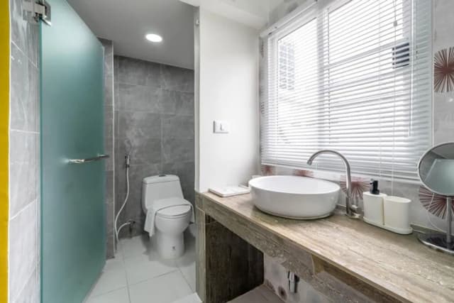 The Ram Hotel-Superior Twin Room-3