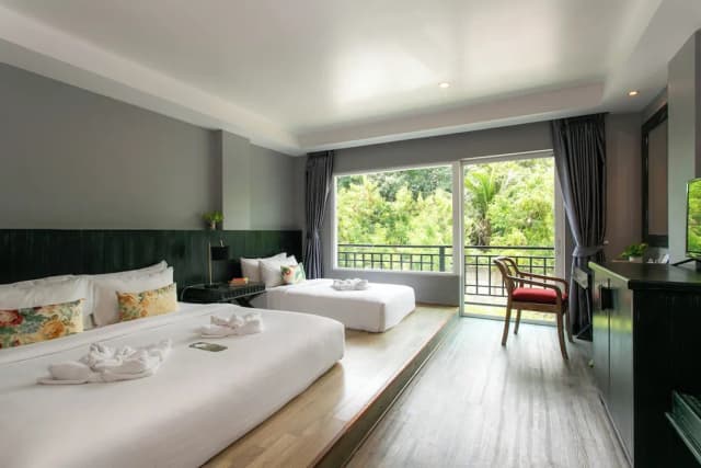 JALMIN Samui Hotel-디럭스 트리플룸-1