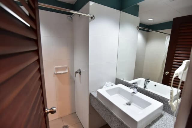 Aloha Hotel Hat Yai-高级双人房-17