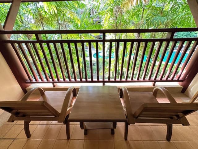 Kata Palm Resort-Deluxe Room-4