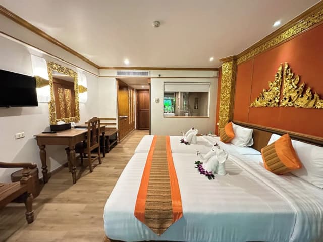 Kata Palm Resort-Deluxe Room-1
