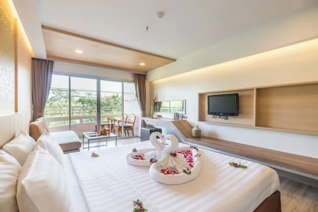 말차 삼우이 리조트-Deluxe Ocean Building (King Bed)-4