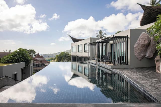 ザ タルナ リゾート、コ タオ-Grand Pool Access-3