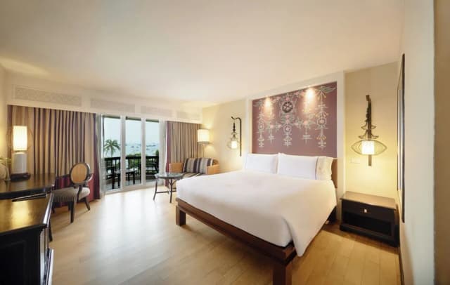 SIAM BAYSHORE RESORT PATTAYA-Ocean Deluxe King-1