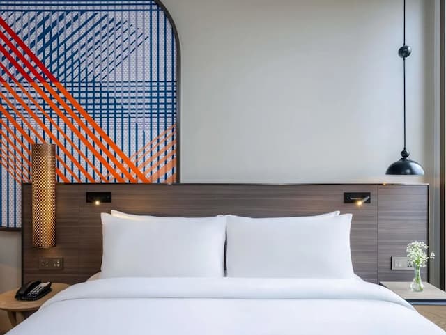 Mercure Bangkok Surawong-高級客房, 1 張特大雙人床, 露台-2