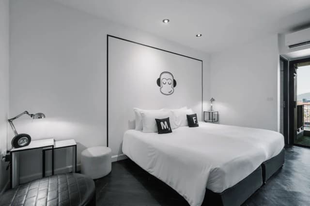 Blu Monkey Hub and Hotel Phuket-Deluxe King - Free Co-Working space 24 hrs.-1