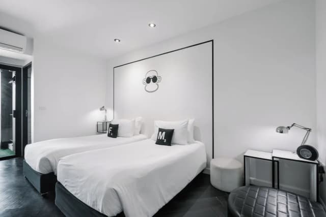 Blu Monkey Hub and Hotel Phuket-Deluxe Twin with outside Bathtub - Free Co-Working space 24 hrs.-4