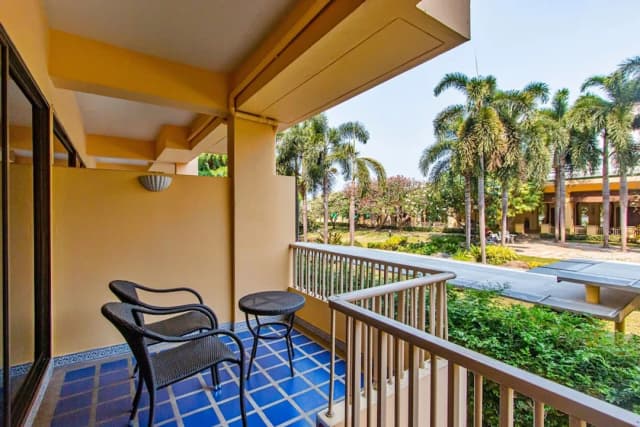 Dusit Thani Pattaya-Deluxe Room, 2 Twin Beds-2