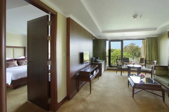 Dusit Thani Pattaya-Two Bedroom Suite-2