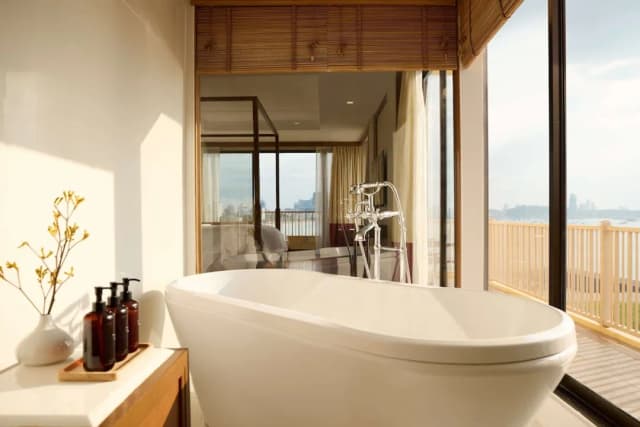 Dusit Thani Pattaya-Two Bedroom Suite-7