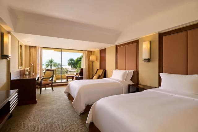Dusit Thani Pattaya-One Bedroom Suite Twin-1