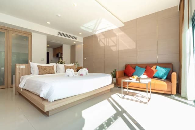 Patong Bay Hill Resort-Premier Suite with Jacuzzi-5