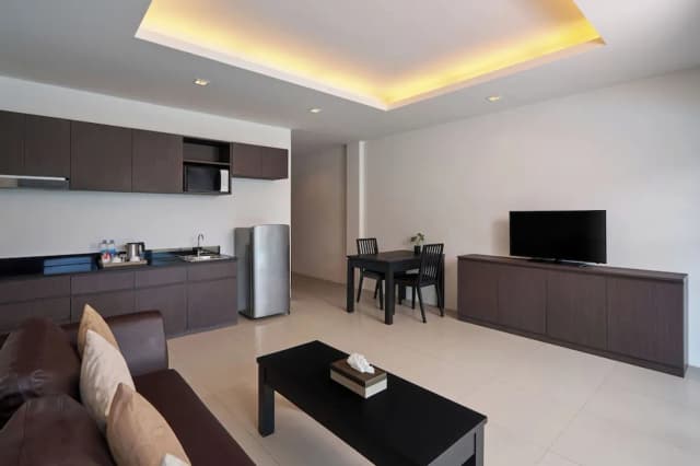 Patong Bay Hill Resort-One Bedroom Pool Access Seaview-5