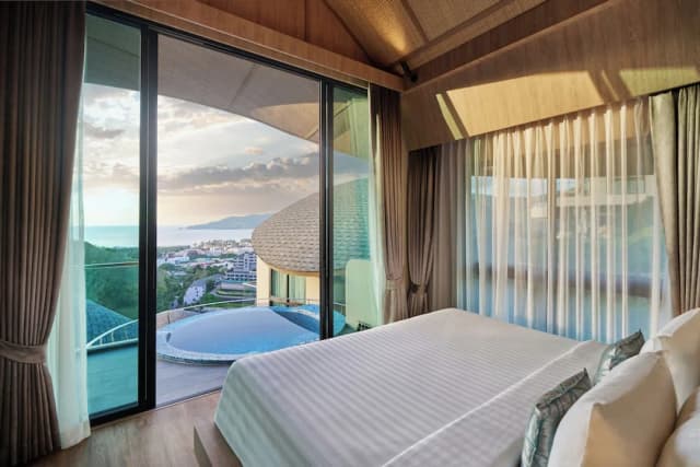 Patong Bay Hill Resort-Cottages Suite Seaview-1