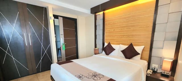 天幕樂園飯店-高級雙人房-2