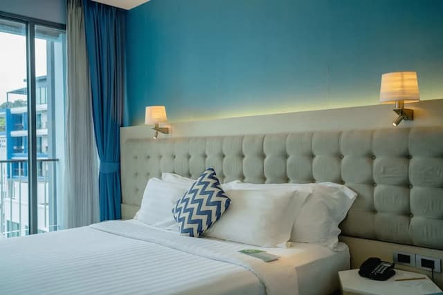 BlueSotel Krabi Ao Nang Beach-Deluxe Pool View Room With Balcony-5