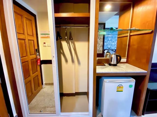 精品城市和布拉沃酒店 芭堤雅-豪華雙人房, 城市景-6