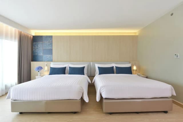 Centre Point Plus Hotel Pratunam-Grand Deluxe 3 Pax-7