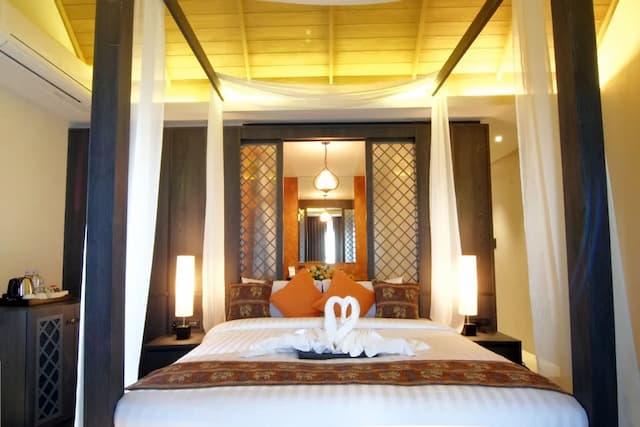 Tapae Gate Villa-Junior Suite-3