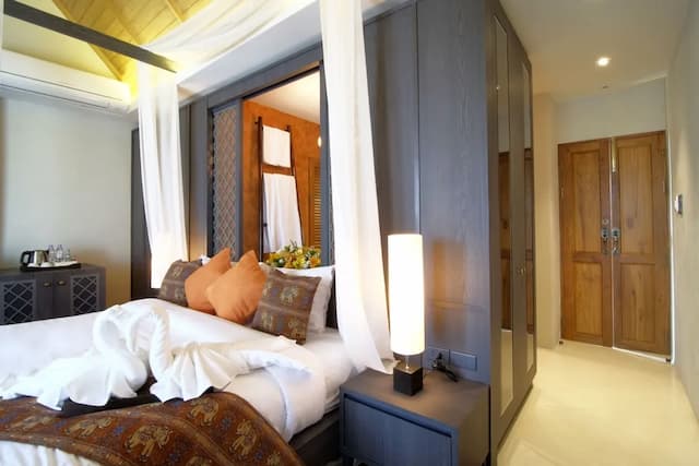 Tapae Gate Villa-Junior Suite-14