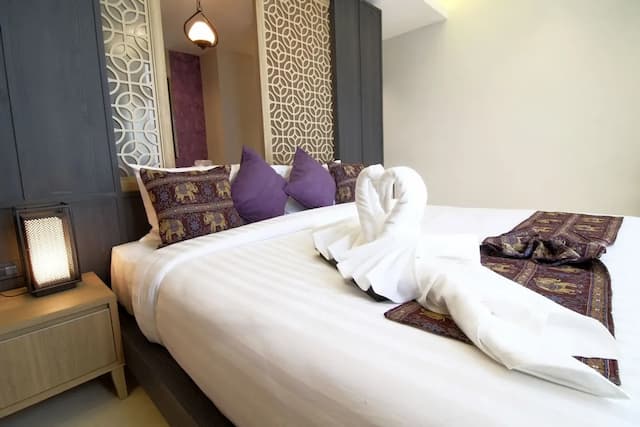 Tapae Gate Villa-Suite-5