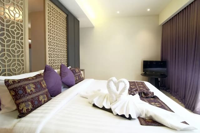 Tapae Gate Villa-Suite-11