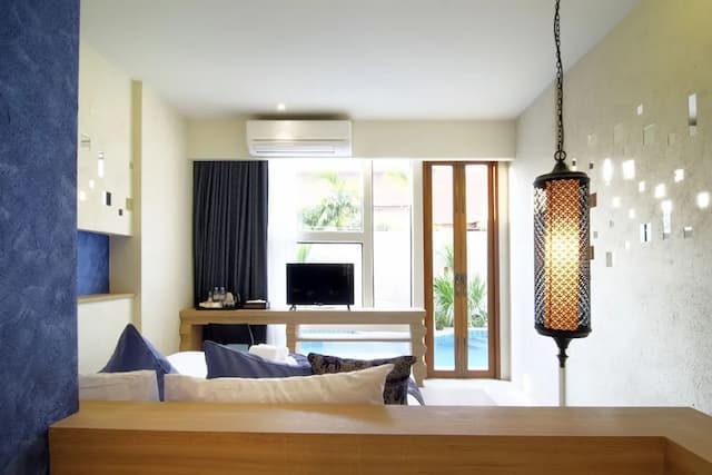 Tapae Gate Villa-Deluxe Room, Pool Access-9