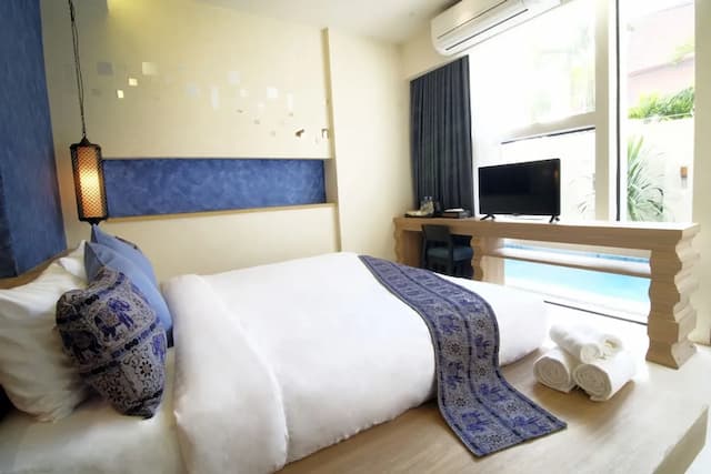 Tapae Gate Villa-Deluxe Room, Pool Access-2