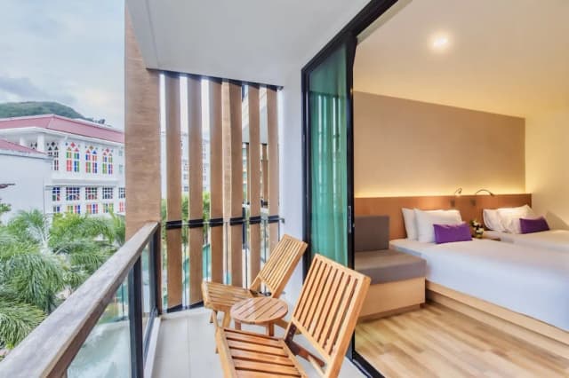 The Lunar Patong-Executive Twin Room with Pool View-9