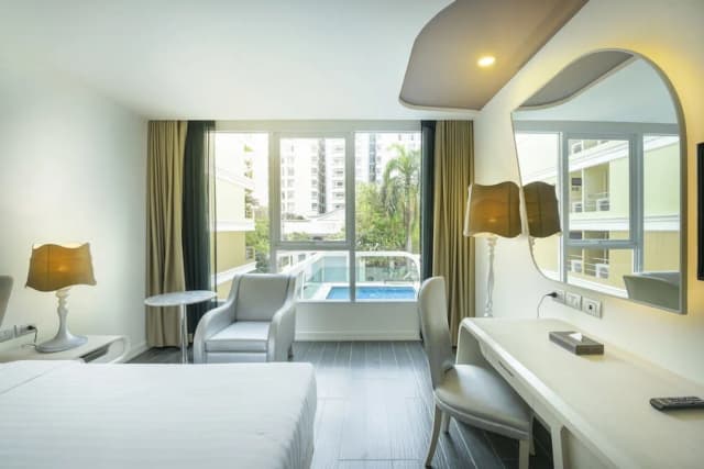 塔達公園景觀飯店-豪華客房, 泳池景觀-6