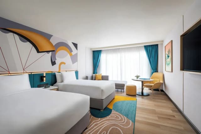 普吉島 M 社會飯店-客房 (Stylish Twin, Sunkissed)-1