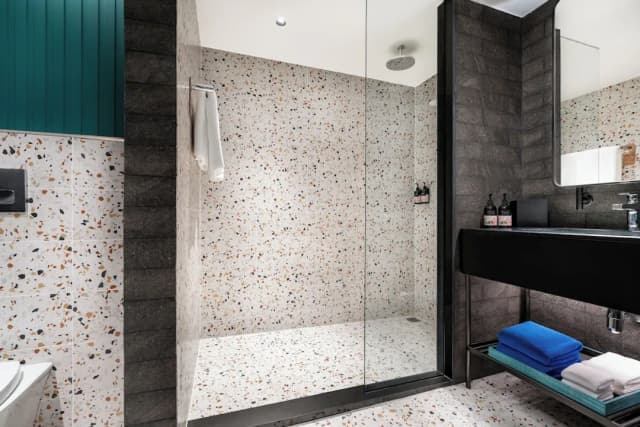 普吉島 M 社會飯店-客房 (Stylish Twin, Sunkissed)-3