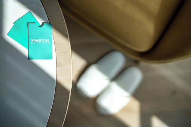 普吉島 M 社會飯店-客房 (Social King, Afterglow)-3