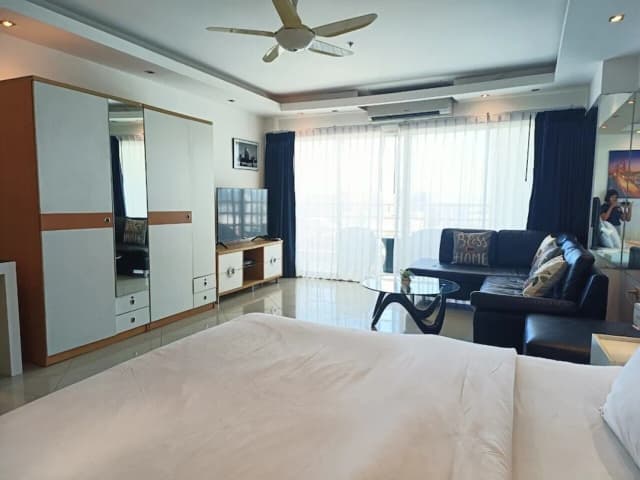 View Talay 6 Condominium by Honey-Studio, Kitchenette, Sea View-38