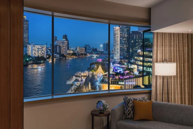 曼谷千禧希爾頓酒店-全景套房, 1 張特大雙人床, 可使用俱樂部酒廊, 行政樓層-10