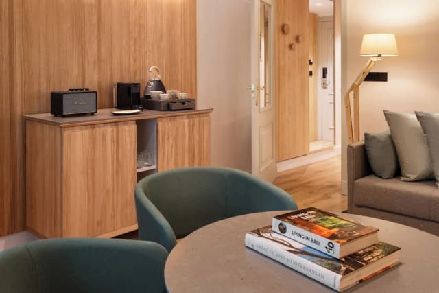 Melia Madrid Barajas-Junior Suite, The Level (2+1)-3