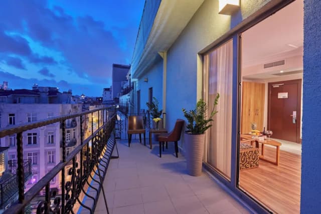 コナック ホテル タクスィム-ジュニア スイート 1 ベッドルーム バルコニー シティビュー-3