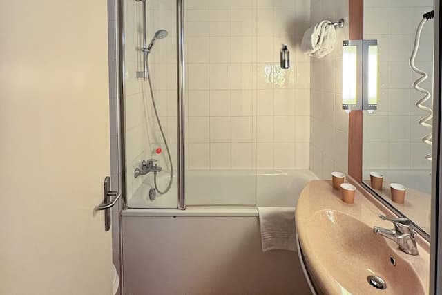 a&o ホステル ミラノ カ グランダ-ダブルルーム (1 名様利用)-4