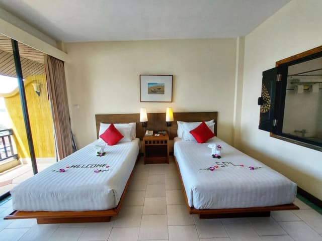 Supalai Scenic Bay Resort And Spa-Deluxe Sea View-2