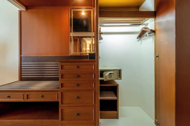 センチュリー・パーク・ホテル-スーペリア ツインルーム-8