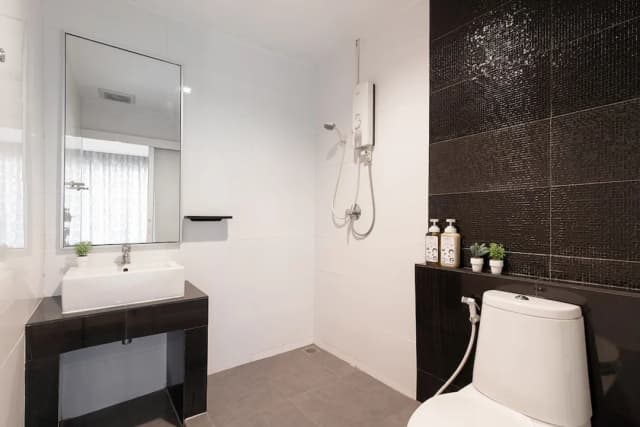 里諾瓦飯店-Deluxe Double Bed A-6