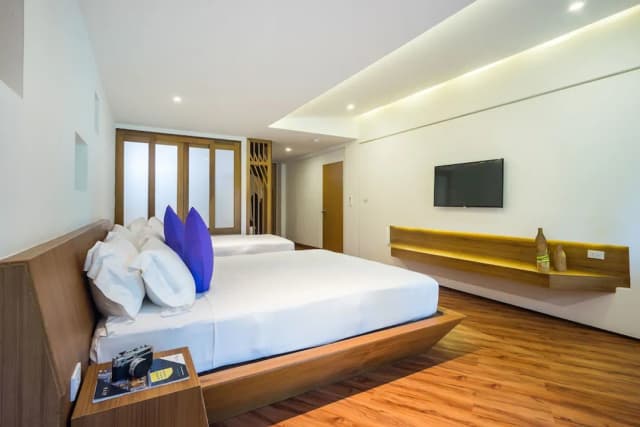 White Sand Samui Resort-Deluxe Family Room-4
