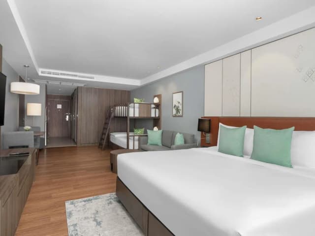 曼谷素坤逸傳承諾富特生活飯店-家庭開放式客房-4