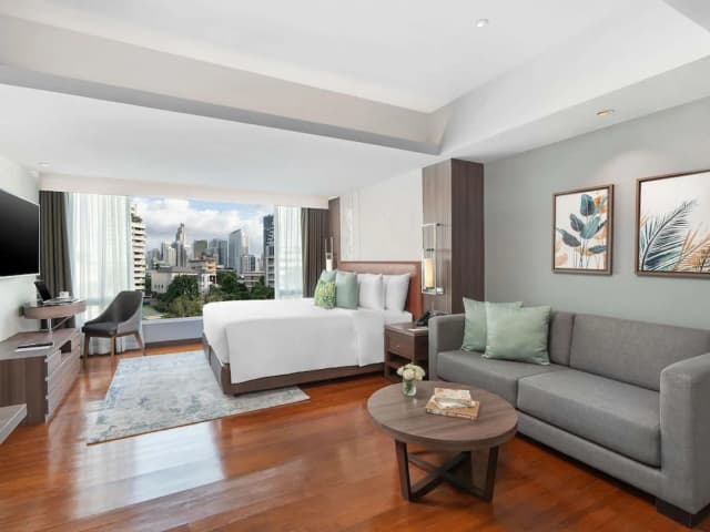 曼谷素坤逸傳承諾富特生活飯店-豪華開放式客房, 1 張特大雙人床-1