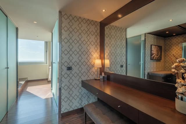 Leonardo Royal Hotel Barcelona Forum-Suite-6