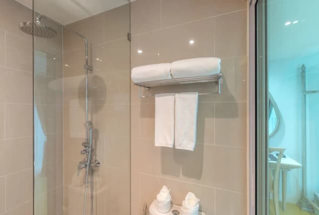 安納賈克曼谷酒店-Hollywood Twin Room-8